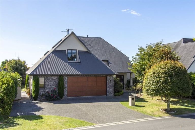 Photo of property in 20 Hansard Place, Bethlehem, Tauranga, 3110