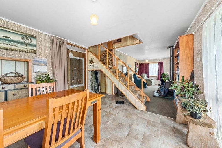 Photo of property in 15 Fox Street, Okato, 4335