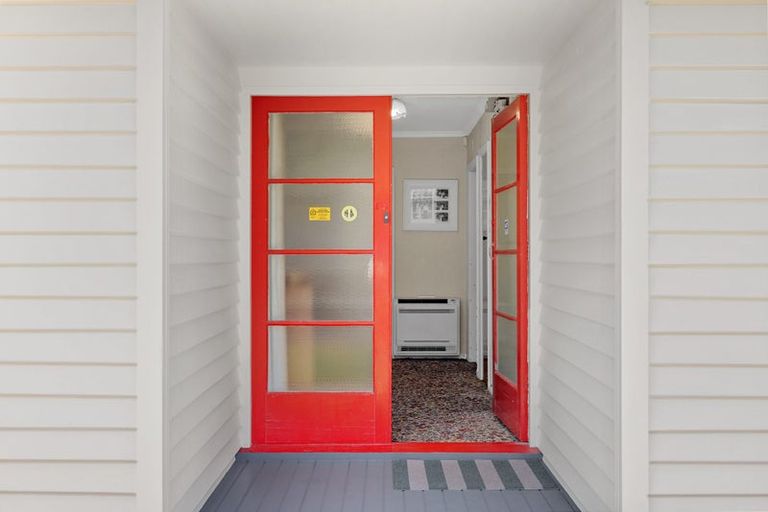 Photo of property in 41 Bass Street, Woolston, Christchurch, 8062