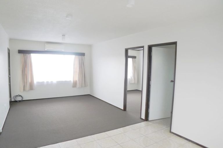 Photo of property in 4/14 Margaret Road, Papatoetoe, Auckland, 2025