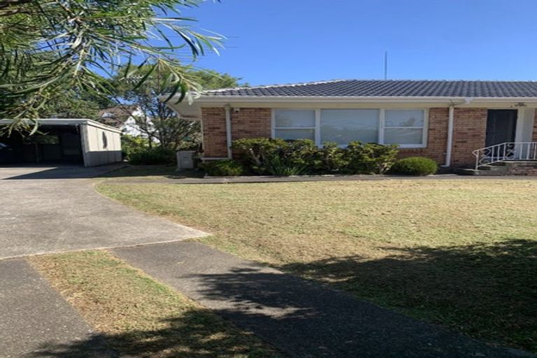 Photo of property in 1/32 Evelyn Place, Hillcrest, Auckland, 0627