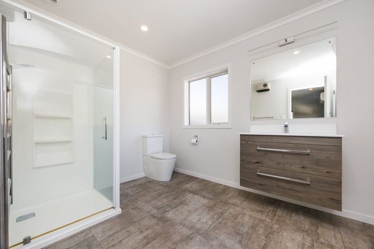 Photo of property in 47 Karina Terrace, Roslyn, Palmerston North, 4414