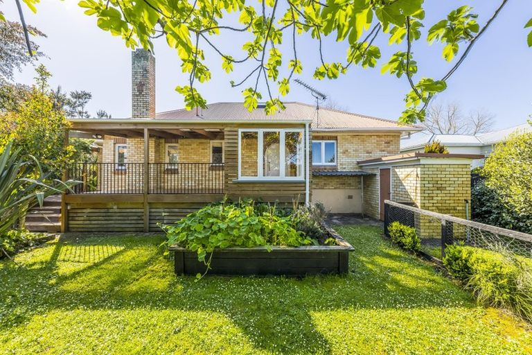 Photo of property in 74 George Street, Tuakau, 2121