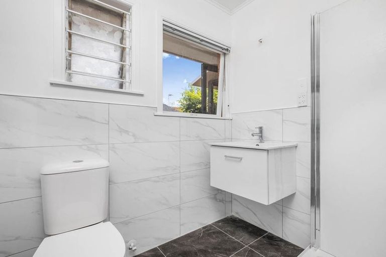 Photo of property in 2/5 Elizabeth Avenue, Papatoetoe, Auckland, 2025