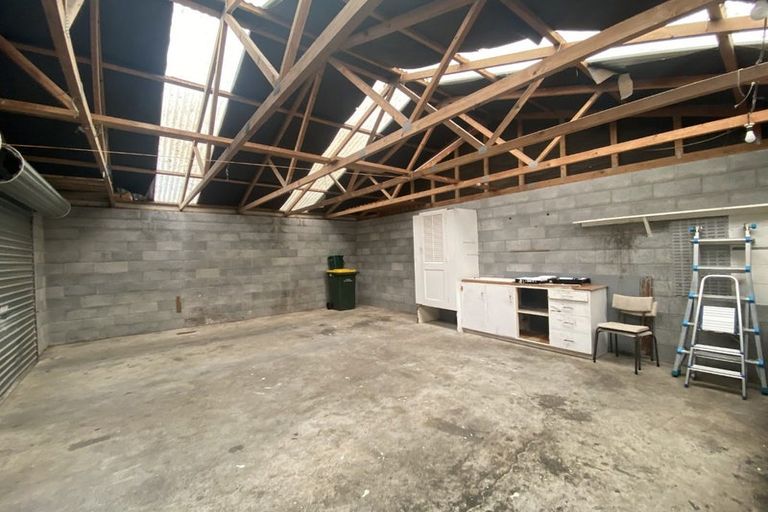 Photo of property in 146c South Road, Spotswood, New Plymouth, 4310