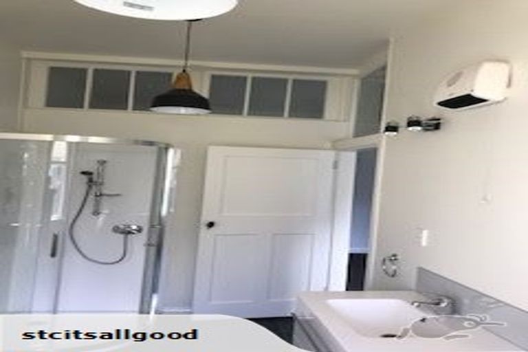 Photo of property in 5a&b Nelson Terrace, Seaview, Timaru, 7910