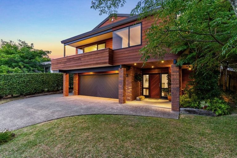 Photo of property in 43 Braemar Road, Rothesay Bay, Auckland, 0630