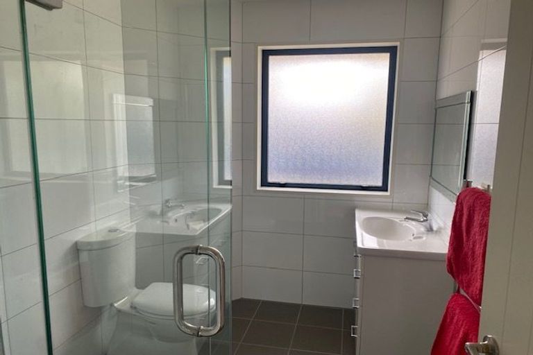 Photo of property in 1/126 Wilsons Road South, Saint Martins, Christchurch, 8022