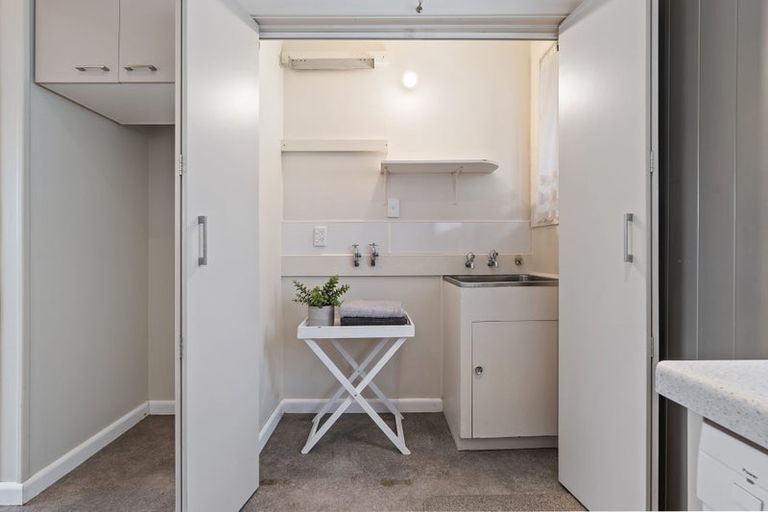 Photo of property in 25 Beckford Road, Saint Martins, Christchurch, 8022