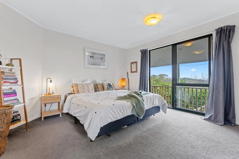 Photo of property in 211 Whitehills Road, Waitoki, Silverdale, 0994