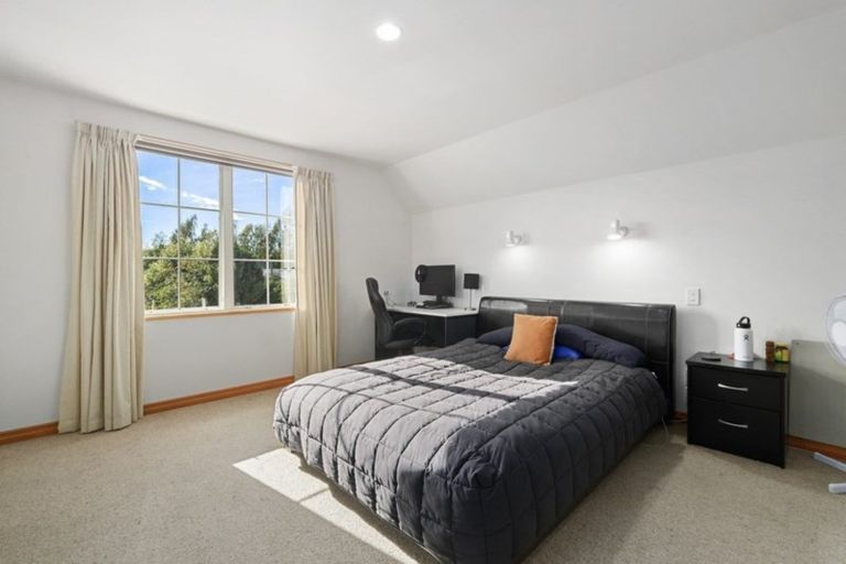 Photo of property in 5 Meadowstone Drive, Wanaka, 9305