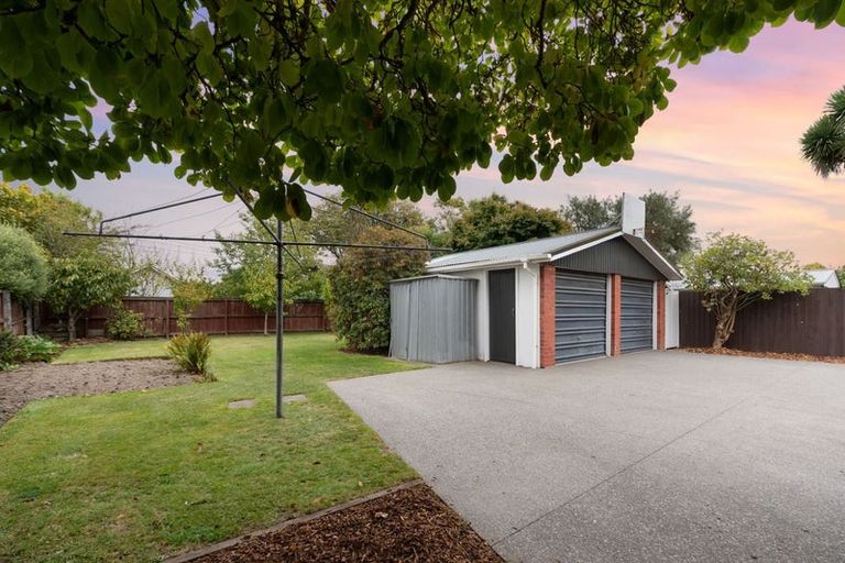 Photo of property in 63 Carruthers Street, Ilam, Christchurch, 8041