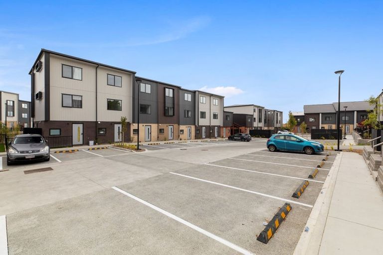 Photo of property in 11 Selo Street, Glen Eden, Auckland, 0602