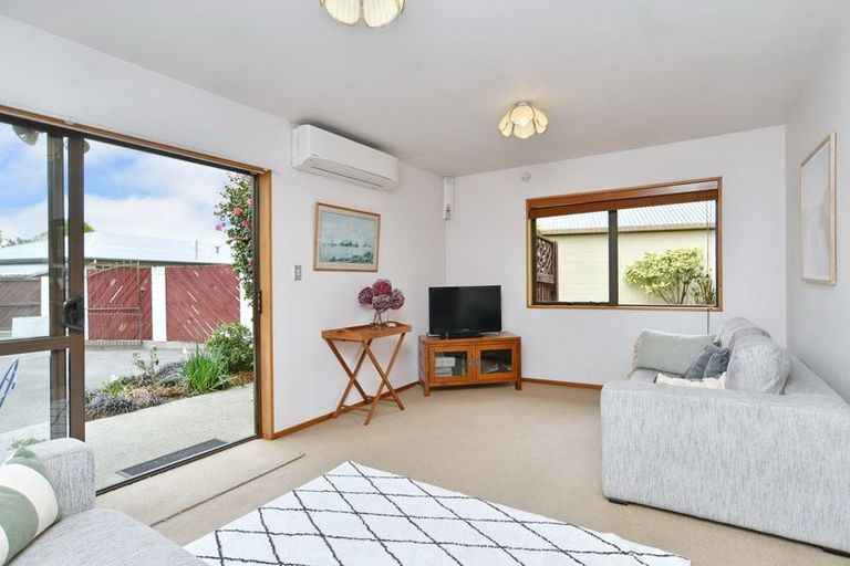 Photo of property in 22 Wanaka Place, Mairehau, Christchurch, 8052