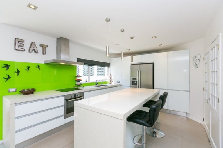 Photo of property in 1/1 Richmond Street, Fitzroy, New Plymouth, 4312