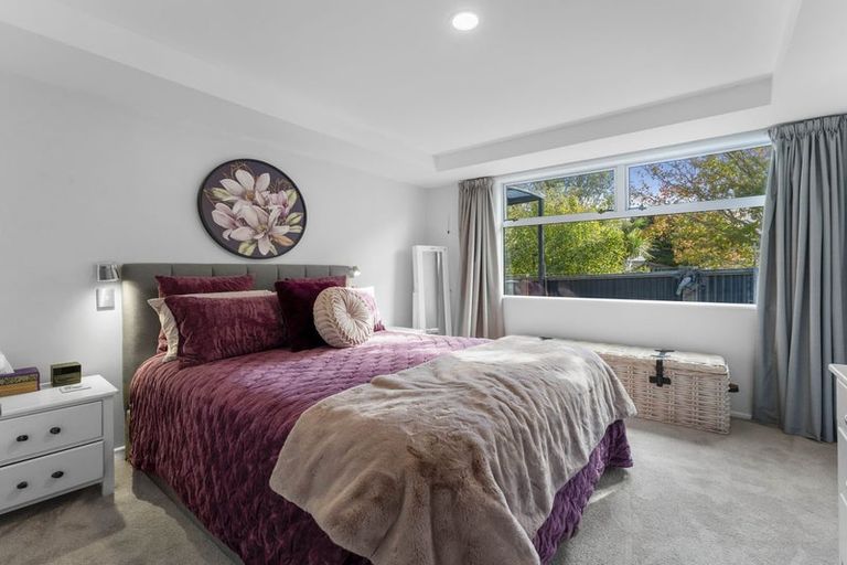 Photo of property in 15 Kurupae Road, Hilltop, Taupo, 3330