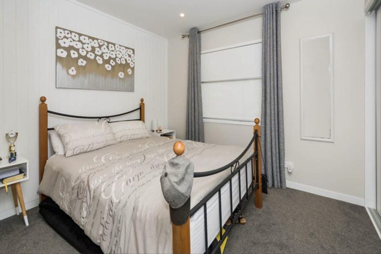 Photo of property in 12 Wiriana Place, Stanmore Bay, Whangaparaoa, 0932