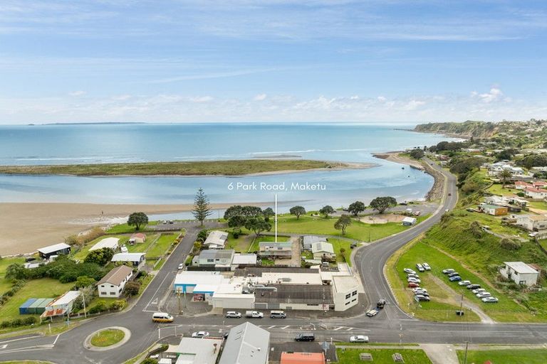 Photo of property in 6 Park Road, Maketu, Paengaroa, 3189