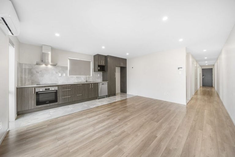 Photo of property in 4b Enchantment Lane, Karaka, Papakura, 2113