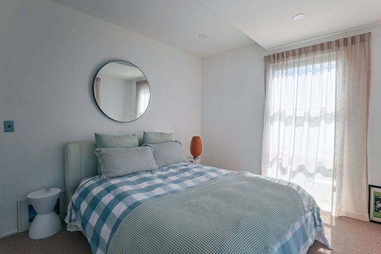 Photo of property in 76a Glandovey Road, Fendalton, Christchurch, 8052