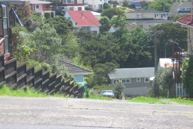 Photo of property in 57 Raleigh Road, Northcote, Auckland, 0627