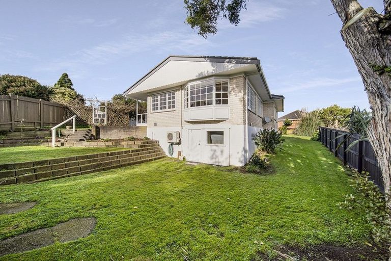 Photo of property in 25 Meachen Terrace, Waiuku, 2123