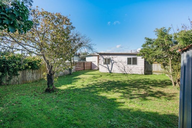Photo of property in 81 Arawhata Road, Paraparaumu, 5032