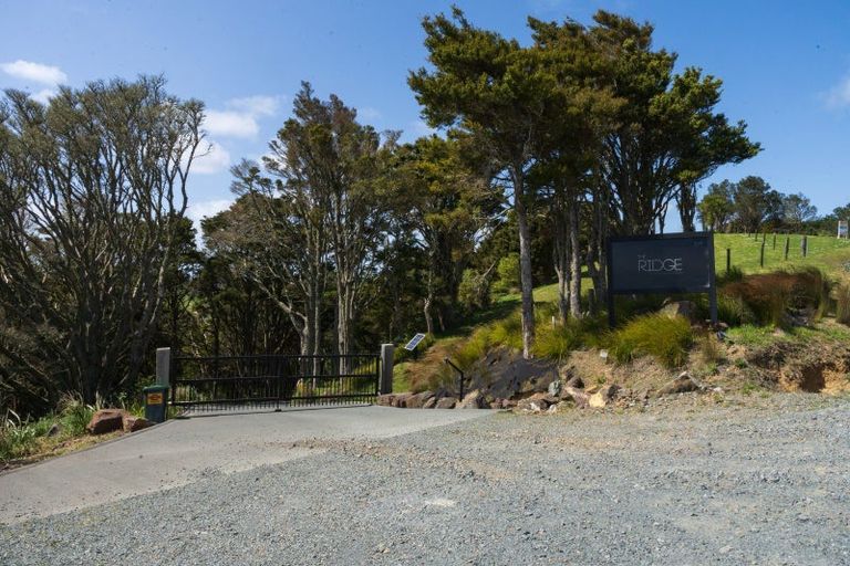 Photo of property in 271 Lawrence Road, Mangawhai, 0573