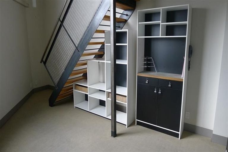 Photo of property in Urbane Apartments, 37/29 Webb Street, Mount Cook, Wellington, 6011