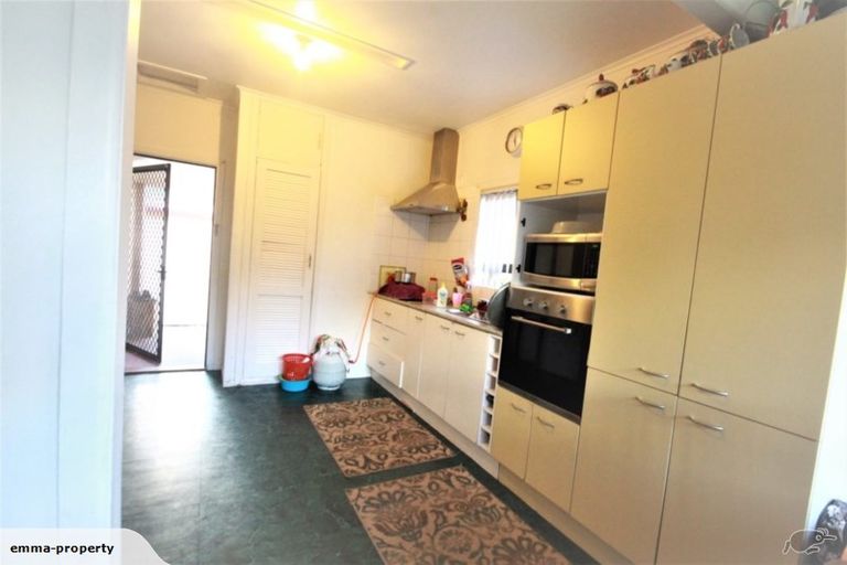 Photo of property in 36 Atkinson Avenue, Papatoetoe, Auckland, 2025