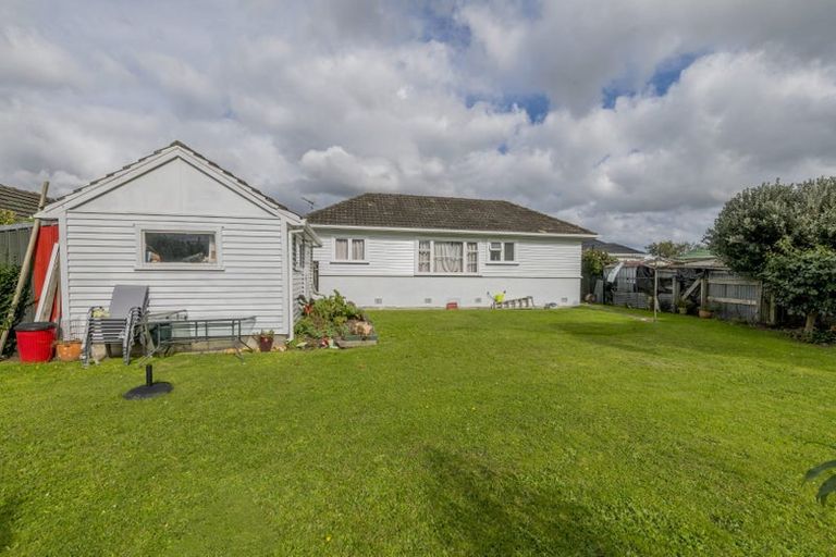 Photo of property in 26 Graham Street, Levin, 5510