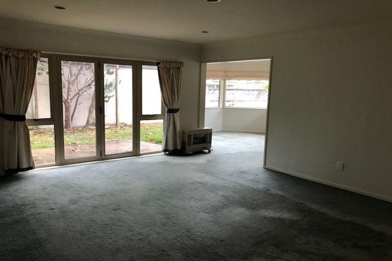 Photo of property in 9a Sandwich Road, St Andrews, Hamilton, 3200