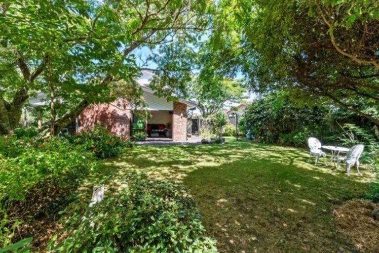 Photo of property in 9 Ludlow Place, Parklands, Christchurch, 8083