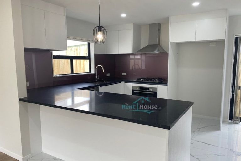 Photo of property in 9c Garth Place, Manurewa, Auckland, 2102