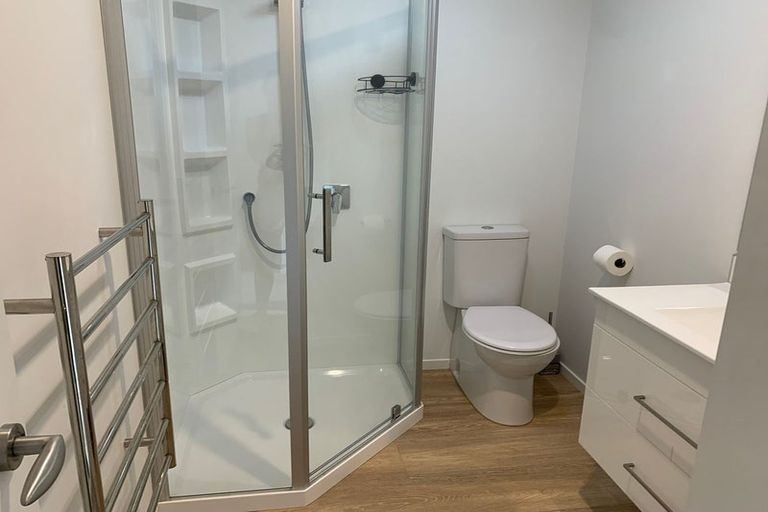 Photo of property in 9u5 Surrey Street, Tawa, Wellington, 5028