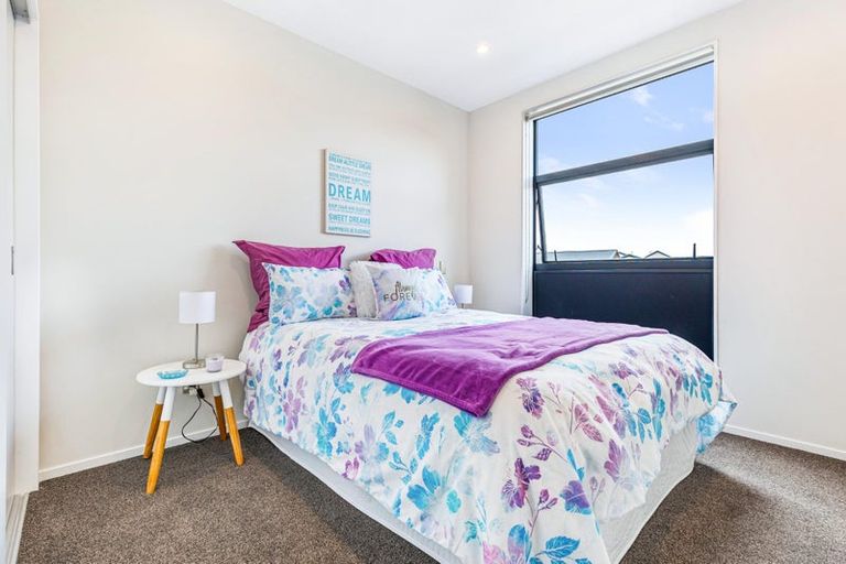 Photo of property in 107/2 Onekiritea Road, Hobsonville, Auckland, 0616