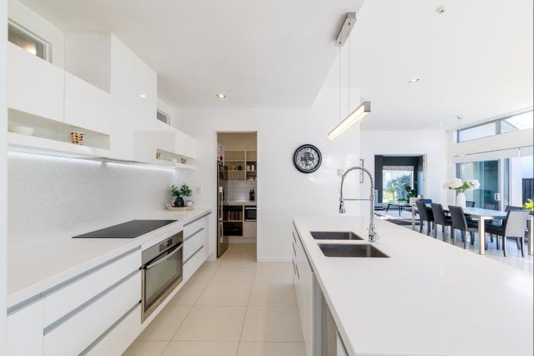 Photo of property in 26 Waitikiri Square, Parklands, Christchurch, 8083