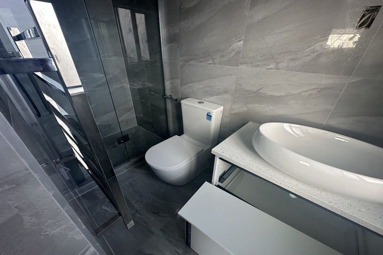 Photo of property in 13c Graeme Avenue, Mangere East, Auckland, 2024