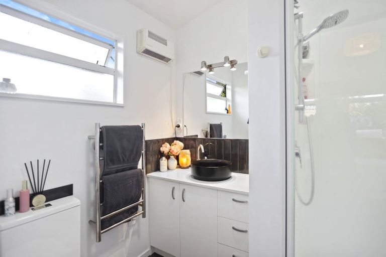 Photo of property in 11 Herbert Drive, Whangamata, 3620
