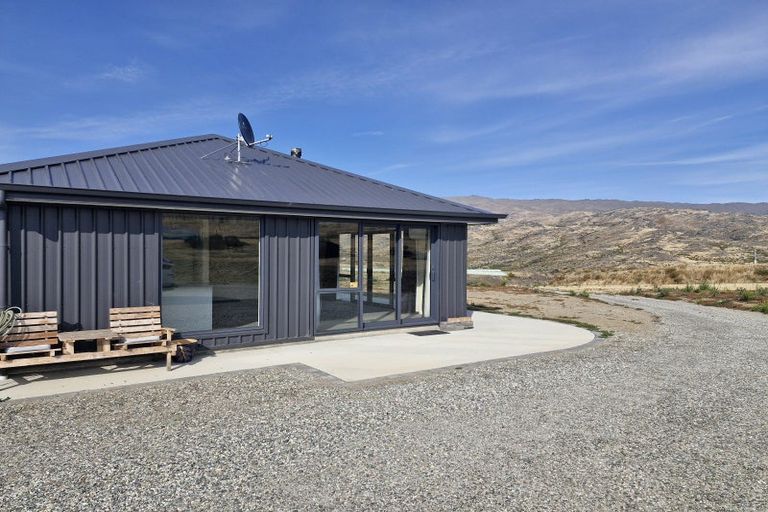 Photo of property in 375 Conroys Road, Conroys Gully, Alexandra, 9392