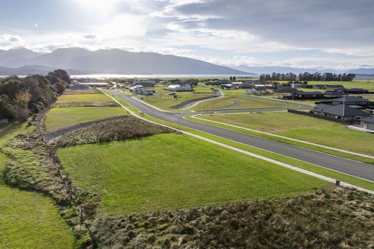 Photo of property in 45 Tukare Loop, Te Anau, 9600