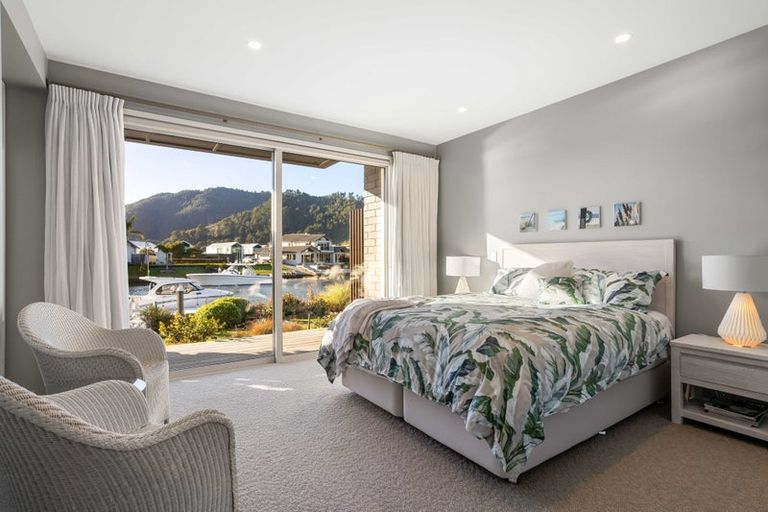 Photo of property in 140 Waterways Parade, Pauanui, Hikuai, 3579