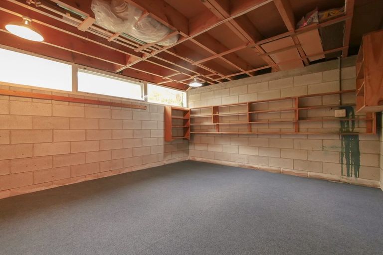 Photo of property in 202 Konini Road, Titirangi, Auckland, 0604