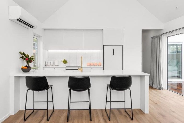 Photo of property in 105a Waghorne Street, Ahuriri, Napier, 4110