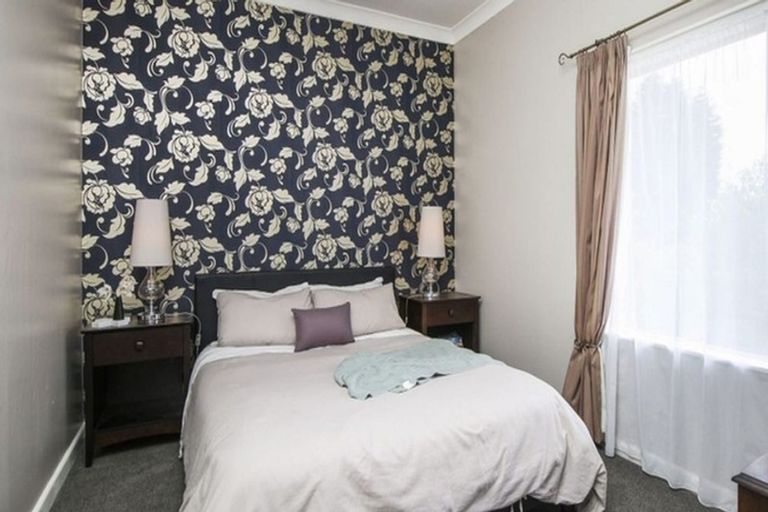 Photo of property in 89 Roberts Road, Te Atatu South, Auckland, 0610