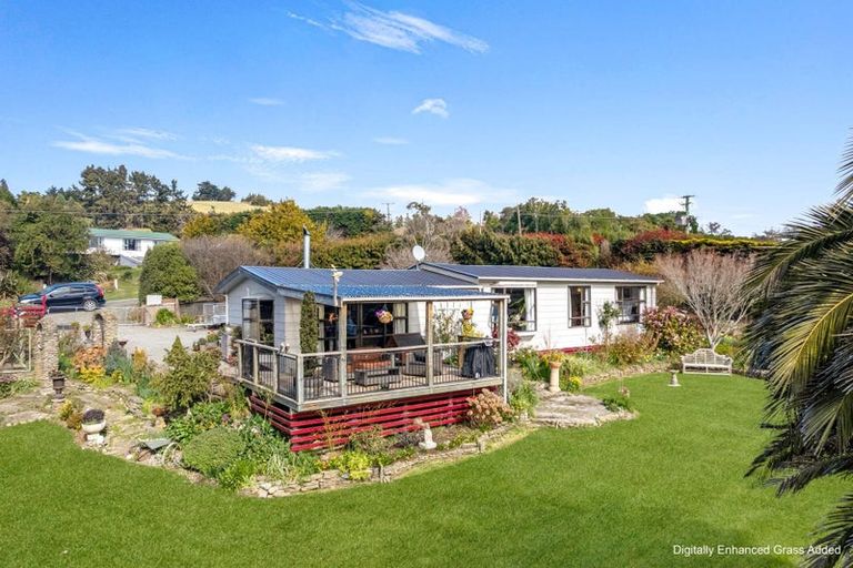 Photo of property in 18 Troup Street, Herbert, Oamaru, 9495
