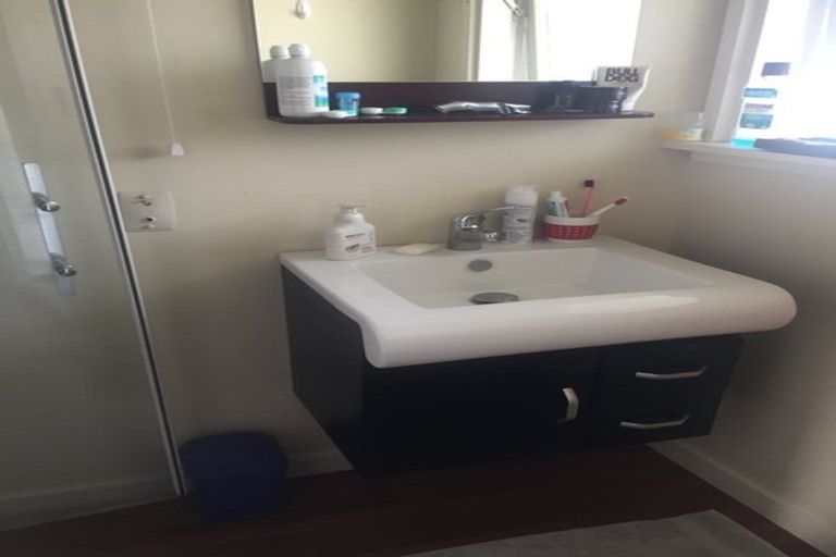 Photo of property in 216 Riverlaw Terrace, Saint Martins, Christchurch, 8022