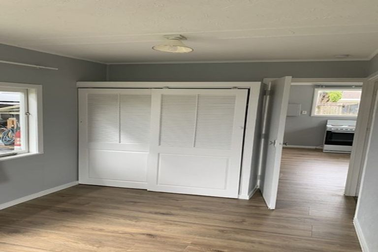 Photo of property in 21a Waterview Road West, Takanini, 2112