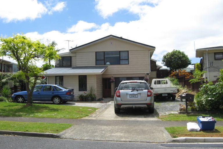 Photo of property in 2/24 Morrow Terrace, Pukekohe, 2120