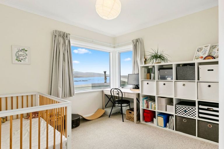 Photo of property in 73 View Road, Houghton Bay, Wellington, 6023